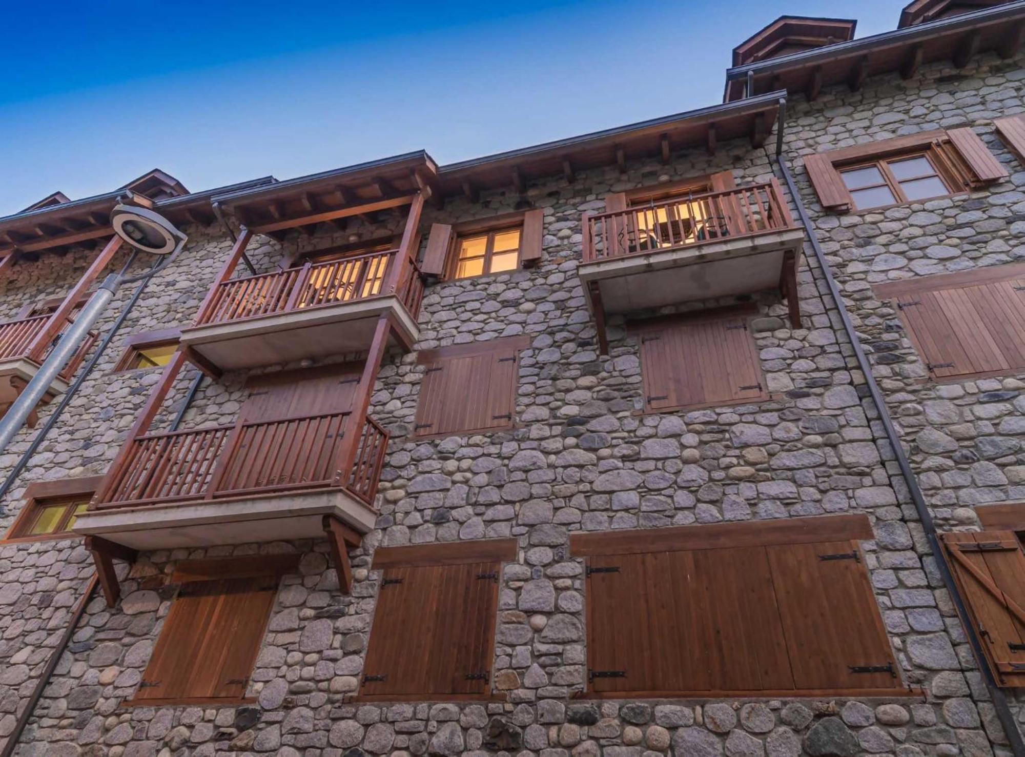 Loira Casa Sanchines Duplex De Lujo En Benasque Apartment Exterior foto