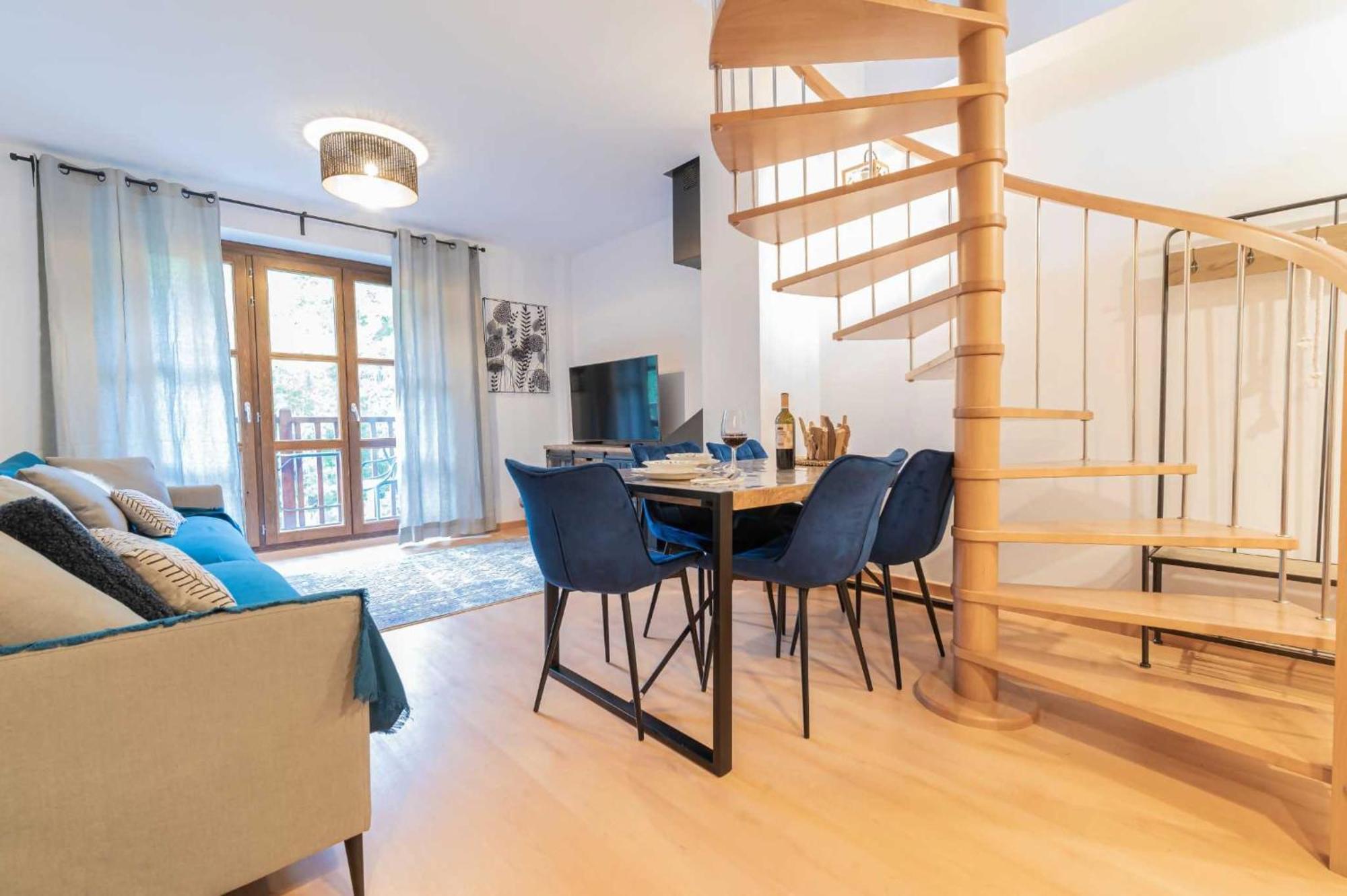 Loira Casa Sanchines Duplex De Lujo En Benasque Apartment Exterior foto