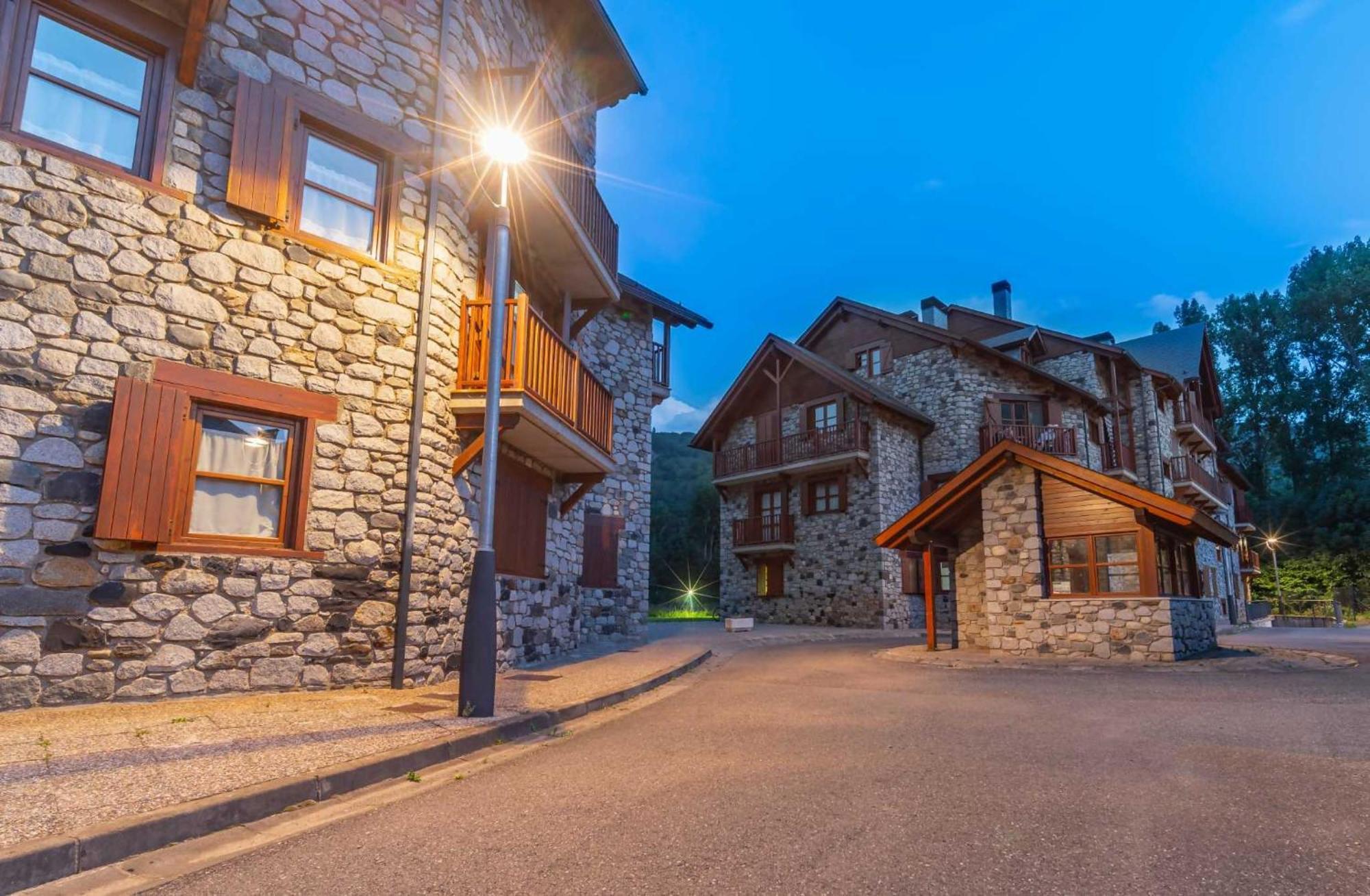 Loira Casa Sanchines Duplex De Lujo En Benasque Apartment Exterior foto
